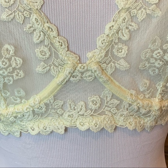 32C NWT Free People Veronica Yellow Lace Underwire Bra - Picture 6 of 12